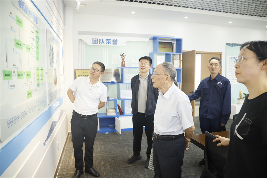 集团04.jpg